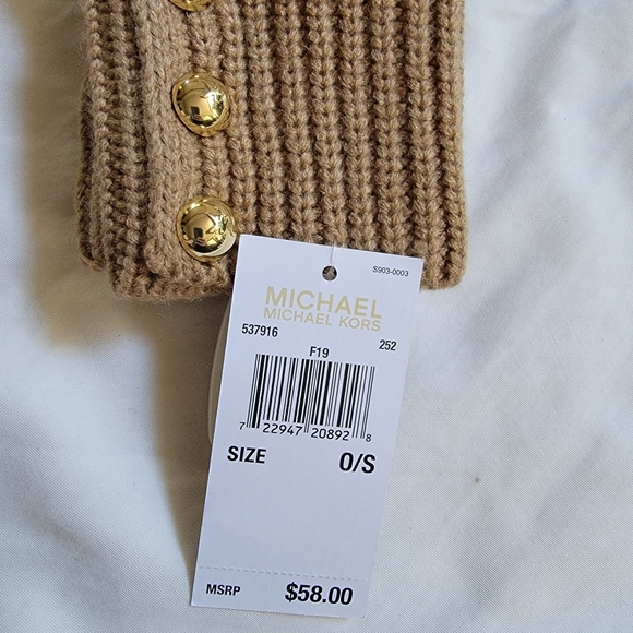 Michael Kors gloves NEW WITH TAGS - Picture 3 of 4